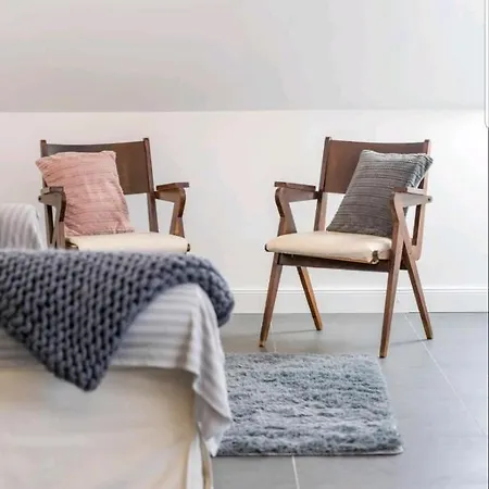 Just Like This - Cityapartment With Netflix Apartment Split